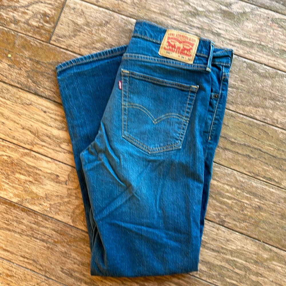 Mens Levi’s 541 W34 L32 athletic cut jeans